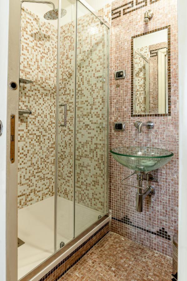 Downtown Luxury B&B - Termini Train Station Rome Luaran gambar